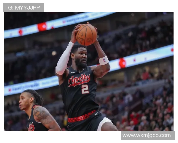 2021年NBA开拓者与76人精彩对决回顾与分析 2021年NBA开拓者与76人精彩对决回顾与分析